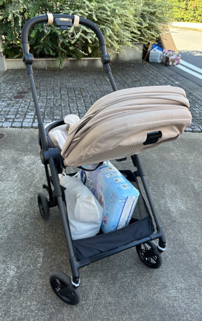 荷物入れが大きいことを示す画像③